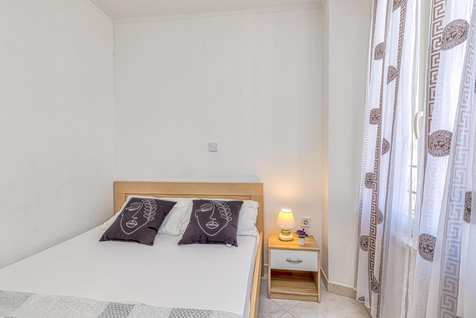 Rooms Vitoria On Joakim Square Porec Ruang foto